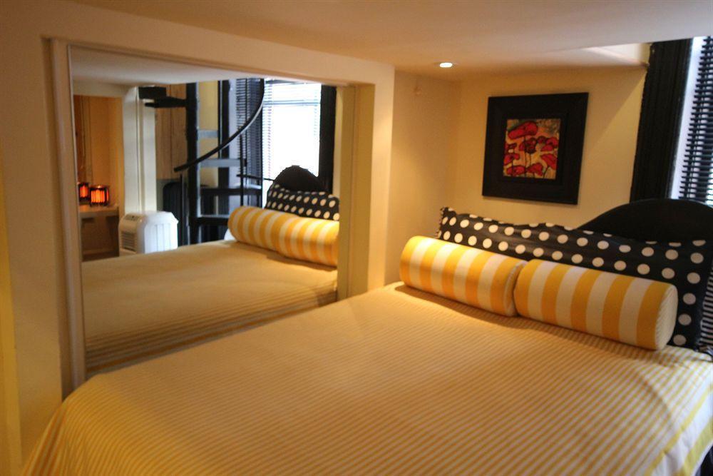 The International Cozy Inn New York Bagian luar foto