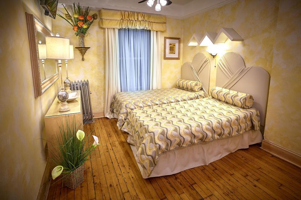 The International Cozy Inn New York Bagian luar foto