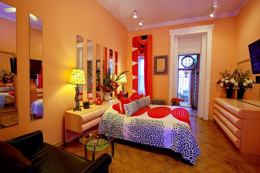 The International Cozy Inn New York Bagian luar foto