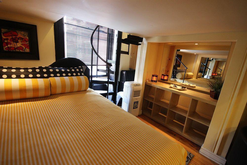 The International Cozy Inn New York Bagian luar foto
